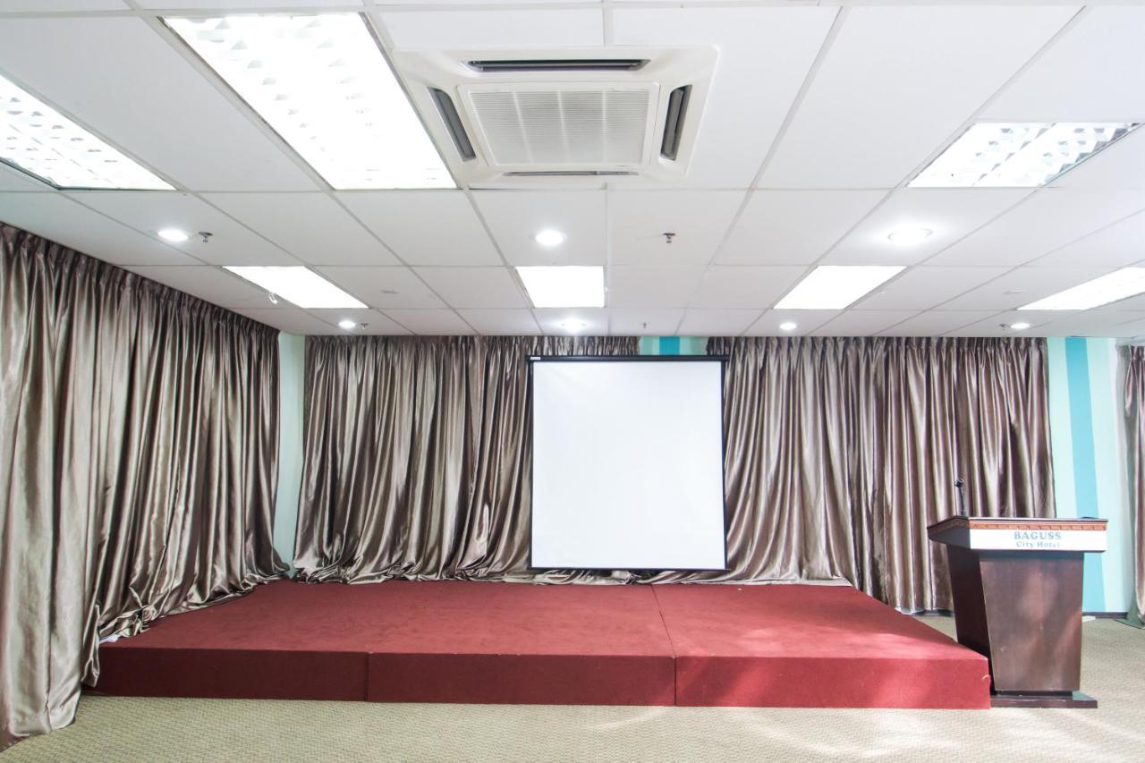 Baguss City Hotel Τζόχορ Μπάχρου Εξωτερικό φωτογραφία